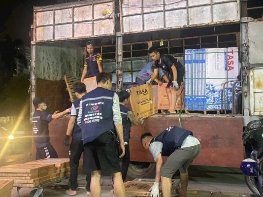 Thu&ecirc; xe tải chở h&agrave;ng - Dịch vụ bốc xếp to&agrave;n quốc Hưng Ph&aacute;t